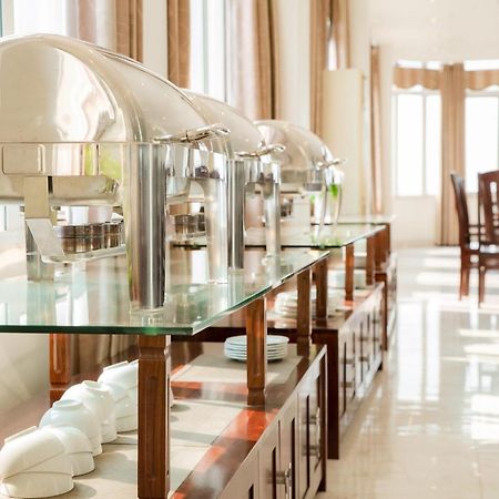 Royal Anan Hotel นิญบิ่ญ ภายนอก รูปภาพ