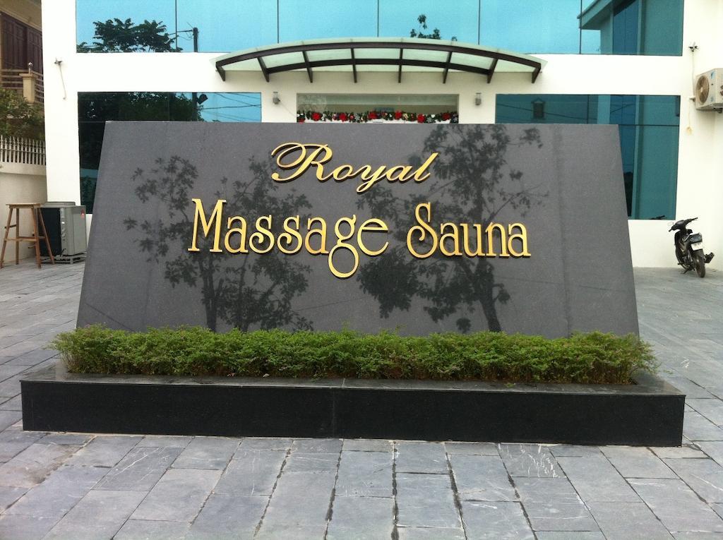 Royal Anan Hotel นิญบิ่ญ ภายนอก รูปภาพ